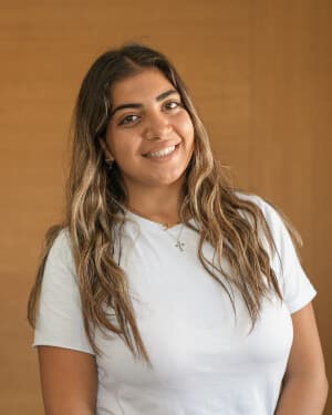 كارن خميس